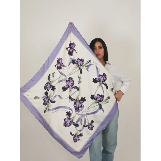 Lil Urdon Black Iris of Jordan Satin Scarf 100x100 cm Lil Urdon Black Iris of Jordan Satin Scarf 100x100 cm