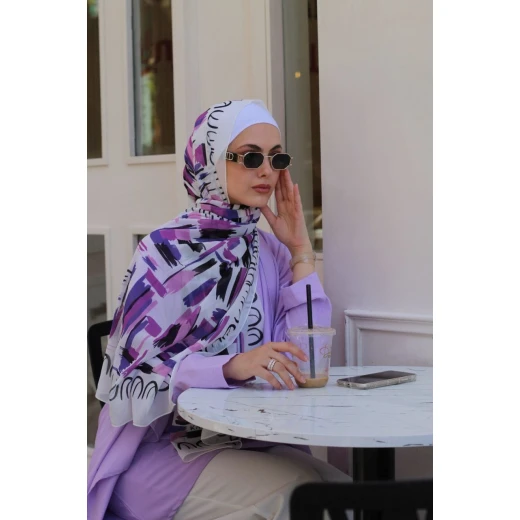 Blocks Kain Georgette Chiffon Hijab: Modern Lightweight Scarf for Stylish Everyday Wear, Purple Color, Extra Long 300x70cm, Comfortable and Breathable Fabric - Blocks - Image 2