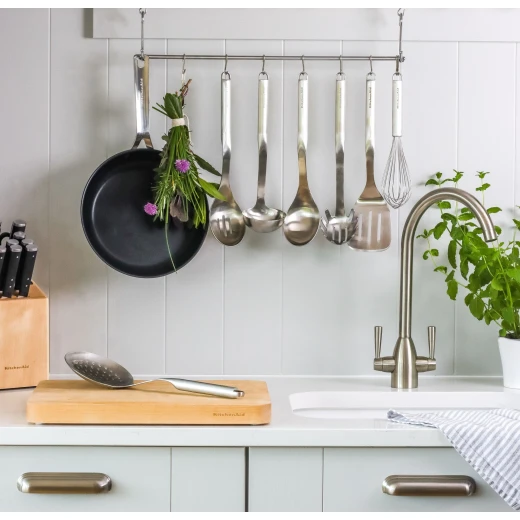 ملعقة طبخ من الفولاذ المقاوم للصدأ من KitchenAid - فضي - كيتشن إيد - Image 4