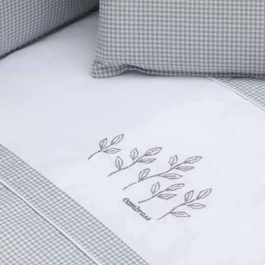 Cambrass Windsord 2-Piece Crib Bedding Set, Grey, 60x120 cm, Includes Quilt and Bumper - Cambrass - Image 3