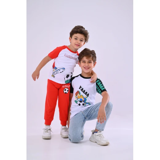 طقم بيجاما أبطال الكرة - أبيض وأحمر - 4 سنوات من زيتون - زيتون - Image 4