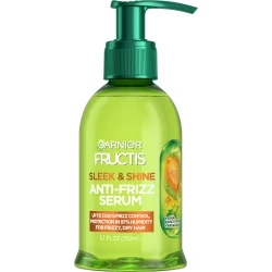 سيروم غارنييه فركتيس Sleek & Shine مضاد للهيشان 150 مل، تركيبة خفيفة تغذي الشعر وتمنحه نعومة ولمعان، يقلل التجعد ويجعل الشعر أكثر انسيابية وسهولة في التصفيف مع حماية من الرطوبة طوال اليوم