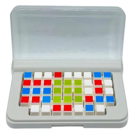 the IQ Focus portable puzzle game from SmartGames, designed to stimulate cognitive skills - Image 4