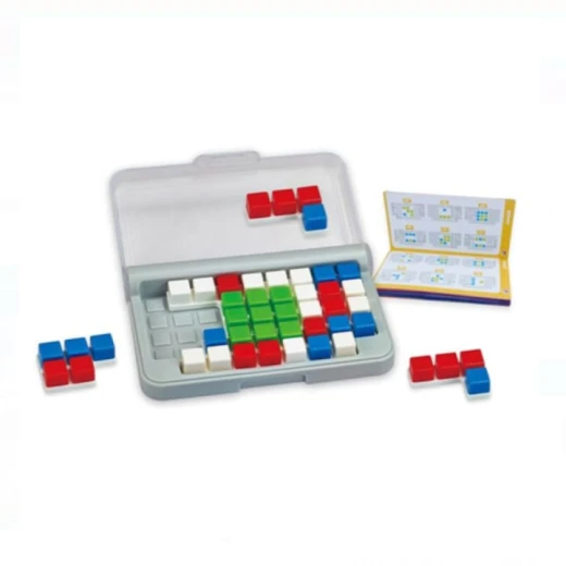 the IQ Focus portable puzzle game from SmartGames, designed to stimulate cognitive skills - Image 3