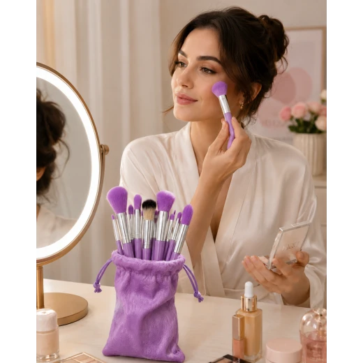 Professional 13-Piece Makeup Brush Set – Ultra-Soft Face & Eye Brushes with Travel Pouch Professional 13-Piece Makeup Brush Set – Ultra-Soft Face & Eye Brushes with Travel Pouch