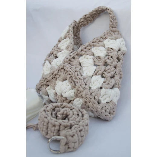 Handmade Crochet Bag in Beige and White with 70 cm Strap and Soft Satin Lining, Lightweight Elegant Design for Daily Use, Casual Outfits, and Stylish Fashion Looks - Crochet zino - Image 9