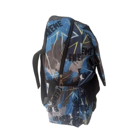 Fashion bag with modern design and graphics - Image 3