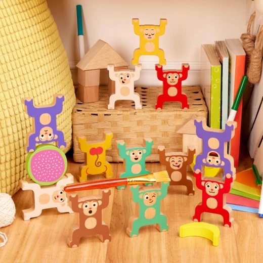 Battat Stacking Monkeys 19-Piece Wooden Educational Playset for Kids 3+, 12 Wooden Monkeys, 7 Fruit Pieces & Playbook with Stacking Games for Spatial Awareness, Motor Skills & Problem-Solving - Battat - Image 6