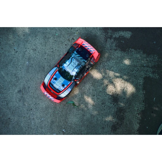Dickie, RC Audi S1 E-Tron Quattro Drift Car with 2-Channel Remote Control 2.4 GHz, Turbo, Drift Function, Spare Wheels, Rechargeable Battery, Speed up to 12 km/h, Suitable for Children Aged 6 Years and Older, Exciting Racing Experience - Dickie - Image 4