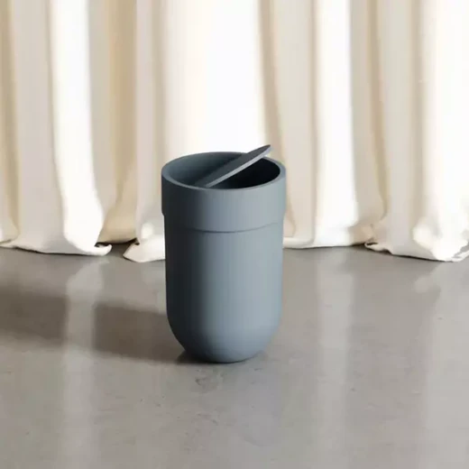 اومبرا "Touch" سلة مهملات بلاستيك - أزرق داكن - أومبرا - Image 4