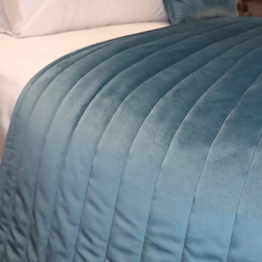 Nova Home Venice Bed Runner - Petrol - Nova Home - Image 3