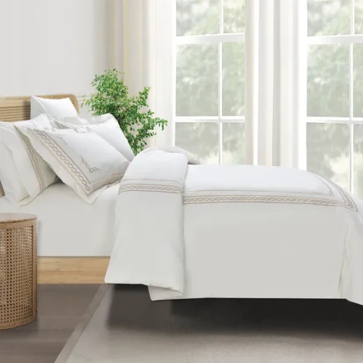 Nova Chain Embroidery Duvet Cover Set - 100% Cotton, 200 Thread  - 6 Pcs - King & Super King - White & Gold - Nova Home - Image 6