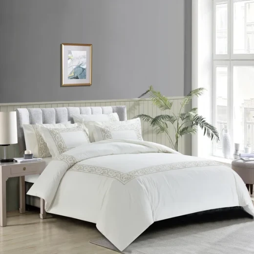 Nova Paisley Embroidery Duvet Cover Set - 100% Cotton, 200 Thread  - 6 Pcs - King & Super King - White & Gold - Nova Home - Image 4