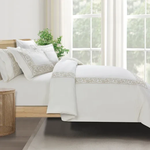Nova Paisley Embroidery Duvet Cover Set - 100% Cotton, 200 Thread  - 6 Pcs - King & Super King - White & Gold - Nova Home - Image 6