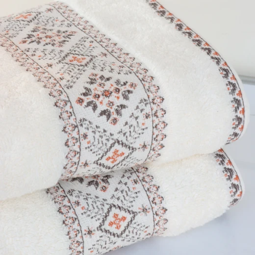 Nova Home Auric Jacquard Embroidered Towel - 100% Cotton - 50x90 Cm - Cream - Nova Home - Image 3