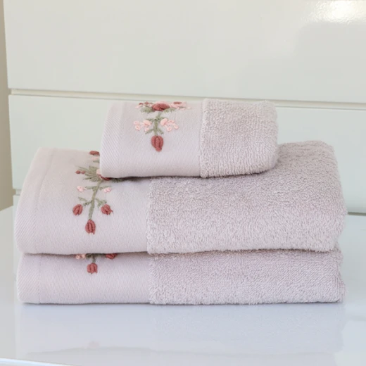 Nova Home Esra Floral Embroidered Towel - 100% Cotton - 50x90 Cm - Pink Nova Home Esra Floral Embroidered Towel - 100% Cotton - 50x90 Cm - Pink