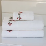 Nova Home Rose Mary Floral Embroidered Towel - 100% Cotton - 50x90 Cm - White - Nova Home