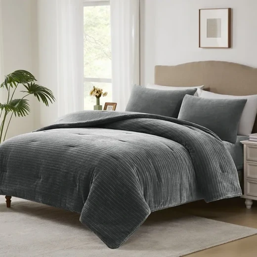 Nova Home Cozy Warm Velvet Blush Flannel Comforter -King/Super King- Grey - Nova Home - Image 3
