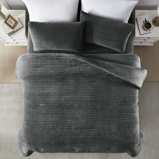Nova Home Cozy Warm Velvet Blush Flannel Comforter -King/Super King- Grey - Nova Home - Image 4