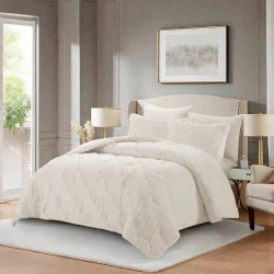 Nova Home Albina Winter 3D Jacquard Rabbit Fur Comforter Set - King/Super King - White