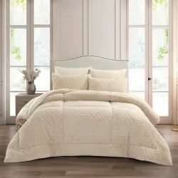 Nova Home Chevrone Winter Jaquard Fur Comforter Set with Soft Mink Backing - King/Super King - Beige