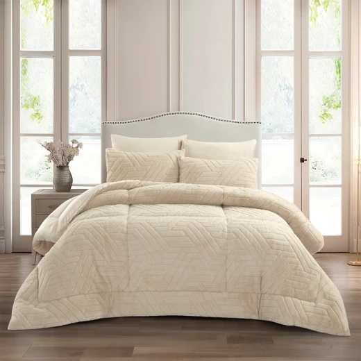 Nova Home Chevrone Winter Jaquard Fur Comforter Set with Soft Mink Backing - King/Super King - Beige - Nova Home - Image 2
