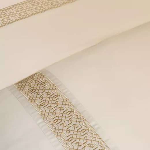 Nova Home Lounge Embroidery Duvet Cover Set - 100% Cotton, 400 Thread - King & Super King - 7 Pcs - White & Gold - Nova Home - Image 4