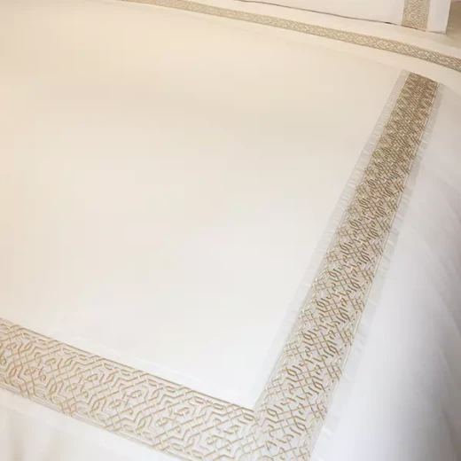 Nova Home Lounge Embroidery Duvet Cover Set - 100% Cotton, 400 Thread - King & Super King - 7 Pcs - White & Gold - Nova Home - Image 5