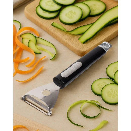 Arshia Y Shaped Fruit and Vegetable Peeler with Ultra-Sharp Stainless Steel Blade, Ergonomic Non-Slip Handle, and Balanced Design for Precise and Fast Everyday Peeling - Arshia - Image 3