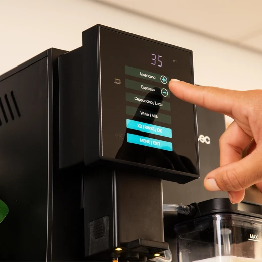 Cecotec Cremmaet Compactccino Super-Automatic Coffee Machine — 1350W Power, 19-Bar Pump, TFT Display with Wi-Fi App Control, Built-in Conical Grinder with 5 Grinding Levels, 150g Airtight Bean Hopper - Cecotec - Image 4
