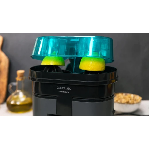 Cecotec EssentialVita Twice Black – Electric Citrus Juicer, 90W Double Squeezing Head | Built-in Citrus Cutter | 500ml Cup | Pulp Filter | Easy-Clean Design - Cecotec - Image 2