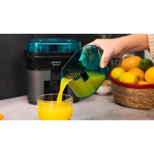 Cecotec EssentialVita Twice Black – Electric Citrus Juicer, 90W Double Squeezing Head | Built-in Citrus Cutter | 500ml Cup | Pulp Filter | Easy-Clean Design - Cecotec - Image 6