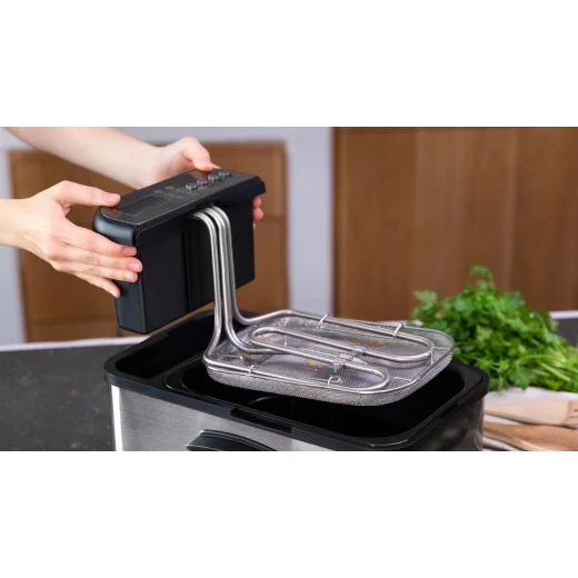 Cecotec CleanFry Luxury 3000 Digital Oil Fryer with 3.2 L Capacity, 2400 W Power, Stainless-Steel Design, 5 Preset Programs, OilCleaner Filter, Viewing Window and Anti-Odour Filter for Fast and Crispy Frying - Cecotec - Image 7