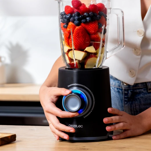 Cecotec Power Black Titanium 2000MAX Mix Go — High-Performance Jug Blender, 2000 W Motor, 6 Titanium-Coated Blades, 1.5 L Heat-Resistant Glass Jar, Turbo Function, Multi-Speed Control, Includes Sport Cup & Cooler for Smoothies and Ice Crushing - Cecotec - Image 4