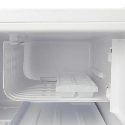 GEEPAS GRF654WPEN 60L Single Door Refrigerator - Compact, Powerful Compressor, Energy Saving, Fast Freezing, Adjustable Thermostat, 60L Capacityrate Chiller Compartment,  1 Year Warranty - GEEPAS - Image 4