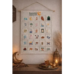 amadan Daily Treat Calendar – 30-Day Numbered Pocket Countdown for Kids & Families