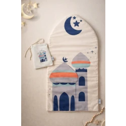 سجادة صلاة مبطنة للأطفال مع حقيبة "كروس" مطابقة – تصميم ممتع بنقشة المسجد والنجوم، خفيفة الوزن ومريحة للمسجد والمدرسة | منتج أصلي ومضمون