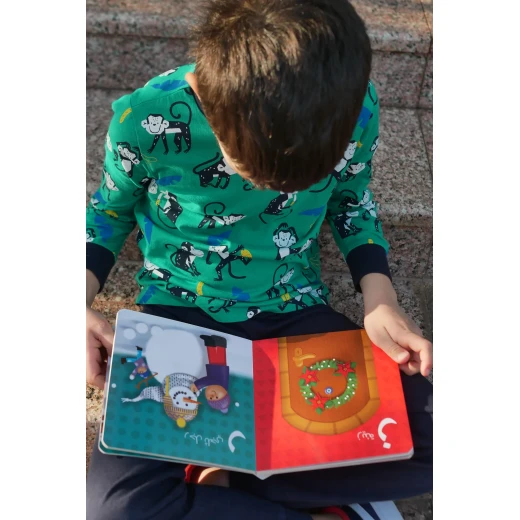 Xmas ABC’s Book – Christmas Alphabet Board Book for Toddlers – Ages 1+ – 32 Pages – 178 x 178 mm – Holiday Learning Fun - Dar al hayat - Image 4