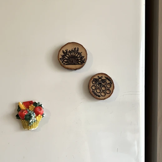 Wooden fridge magnets from Star Zone - Bee collection - star zone - Image 6