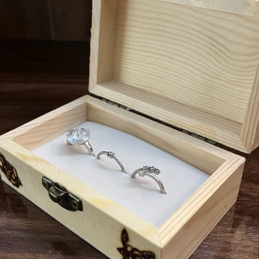 Star Zone Wooden Jewelry Box with Rose Design Elegant Storage Box for Rings and Accessories 11×7×4.6 cm - star zone - Image 7