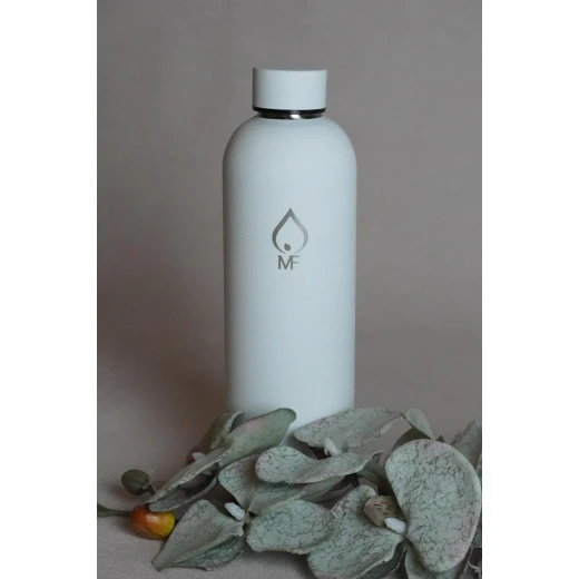 MF 750ml Stainless Steel Water Bottle, Double Wall Vacuum Insulated, Leak-Proof, Reusable, Keeps Drinks Hot or Cold for 24 Hours, BPA-Free Flask MF 750ml Stainless Steel Water Bottle, Double Wall Vacuum Insulated, Leak-Proof, Reusable, Keeps Drinks Hot or Cold for 24 Hours, BPA-Free Flask