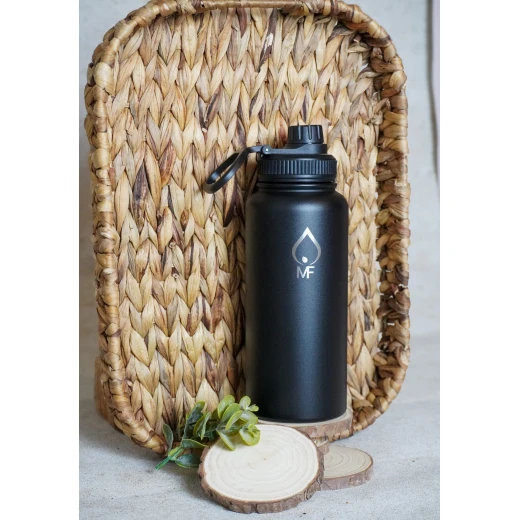 MF 950ml Stainless Steel Water Bottle, Double Wall Vacuum Insulated, Leak-Proof, Reusable, Keeps Drinks Hot or Cold for 24 Hours, BPA-Free Flask MF 950ml Stainless Steel Water Bottle, Double Wall Vacuum Insulated, Leak-Proof, Reusable, Keeps Drinks Hot or Cold for 24 Hours, BPA-Free Flask