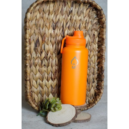 MF 950ml Stainless Steel Water Bottle, Double Wall Vacuum Insulated, Leak-Proof, Reusable, Keeps Drinks Hot or Cold for 24 Hours, BPA-Free Flask MF 950ml Stainless Steel Water Bottle, Double Wall Vacuum Insulated, Leak-Proof, Reusable, Keeps Drinks Hot or Cold for 24 Hours, BPA-Free Flask