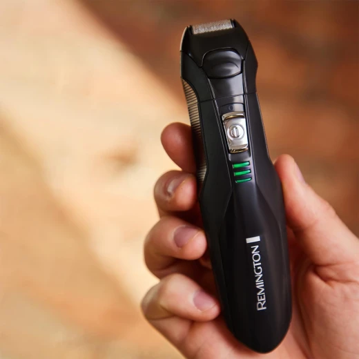 Remington All-in-One Grooming Kit Beard Trimmer (4 Attachments, Beard & Hair Comb, Nose & Ear - Remington - Image 4