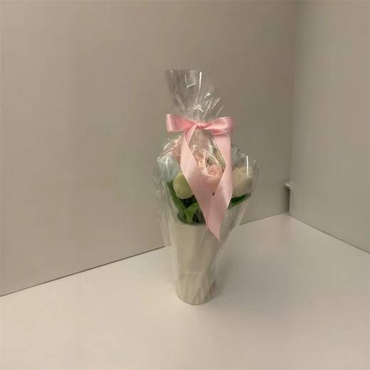 نايفيول مزهرية شموع توليب معطرة – 12 شمعة زهر توليب مصنوعة يدويًا مع باقة زهور حقيقية ومزهرية بألوان زاهية، ديكور منزلي فاخر وهدية مثالية للمناسبات - نيفول - Image 5