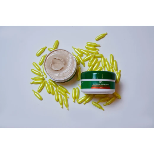 Almuhra Lightening cream with licorice extract, berries and collagen 60 ml - almuhra - Image 3