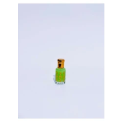 عطر بوديفا بودي كيس كولور حجم 30 مل – عطر أنثوي ناعم وحيوي، يتميز برائحة رقيقة ومنعشة في حجم مثالي للحقيبة