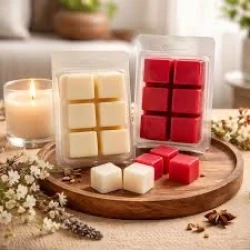 Wax Melt Cubes made from natural soy wax with a sidr and saffron fragrance – 6 cubes – Red