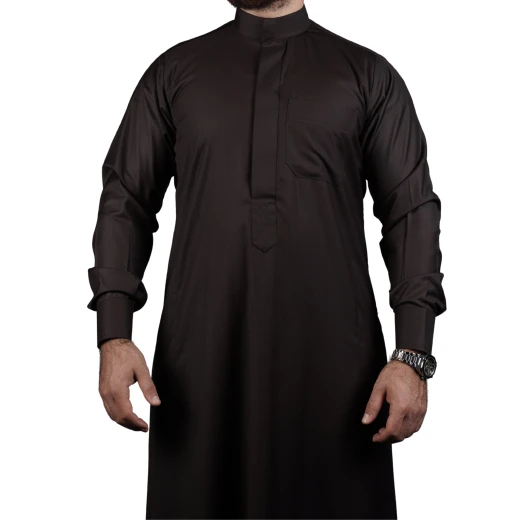 ثوب بني سادة مقاس (3 اكس لارج) بتصميم كلاسيكي أنيق ‏– من مدراز - مدراز - Image 3